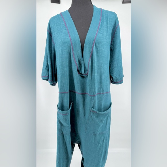 NATURAL LIFE Pants - Natural Life Teal Cotton Top